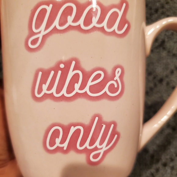 Pink mug - Picture 2 of 4